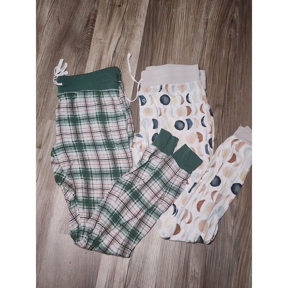 Little Sleepies Women’s Jogger Pants Lot 2 XS Green Noel Luna Neutral Crescent